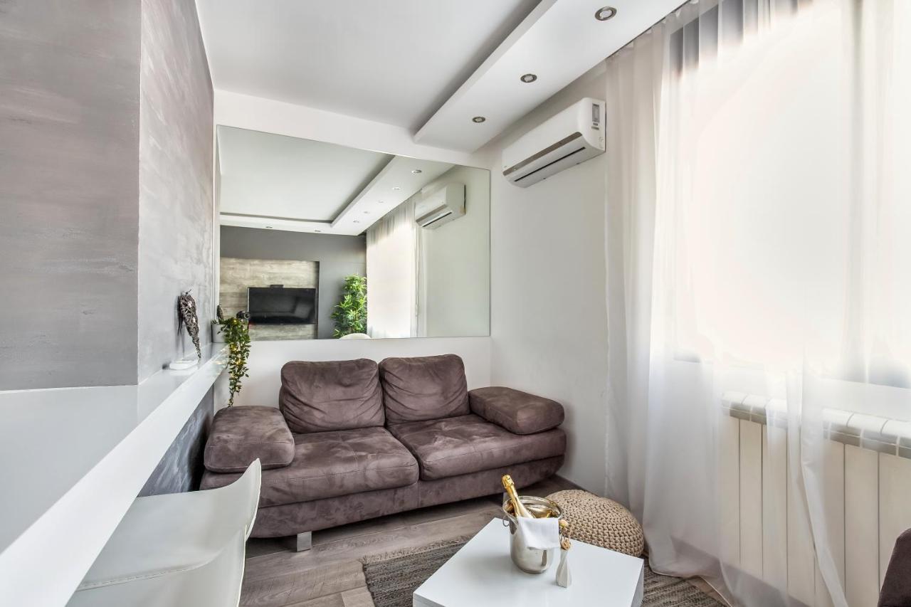 Luxury Boutique City Center Apartments Belgrado Exterior foto